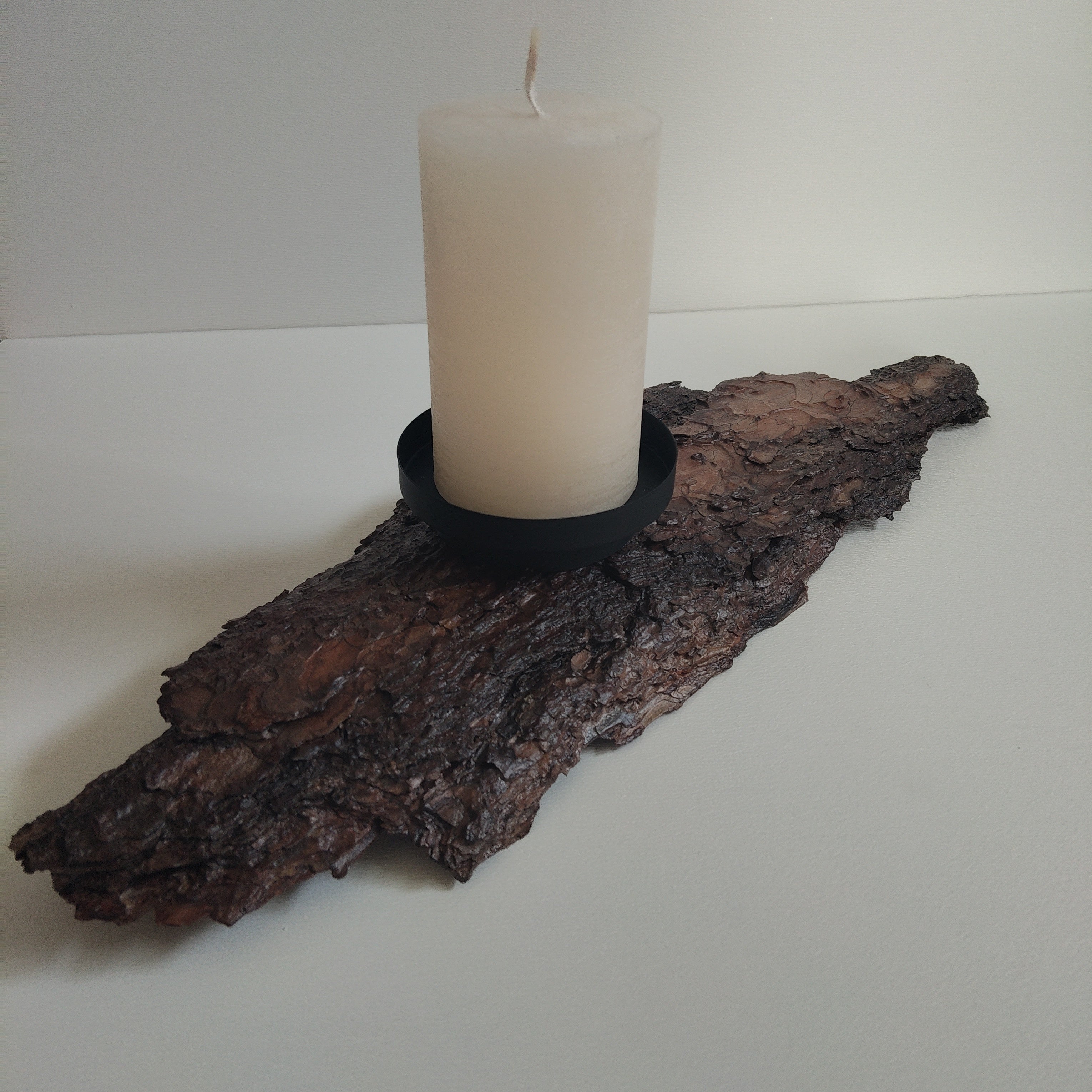 SINGLE PILLAR CANDLE HOLDER | AURA COLLECTION 001