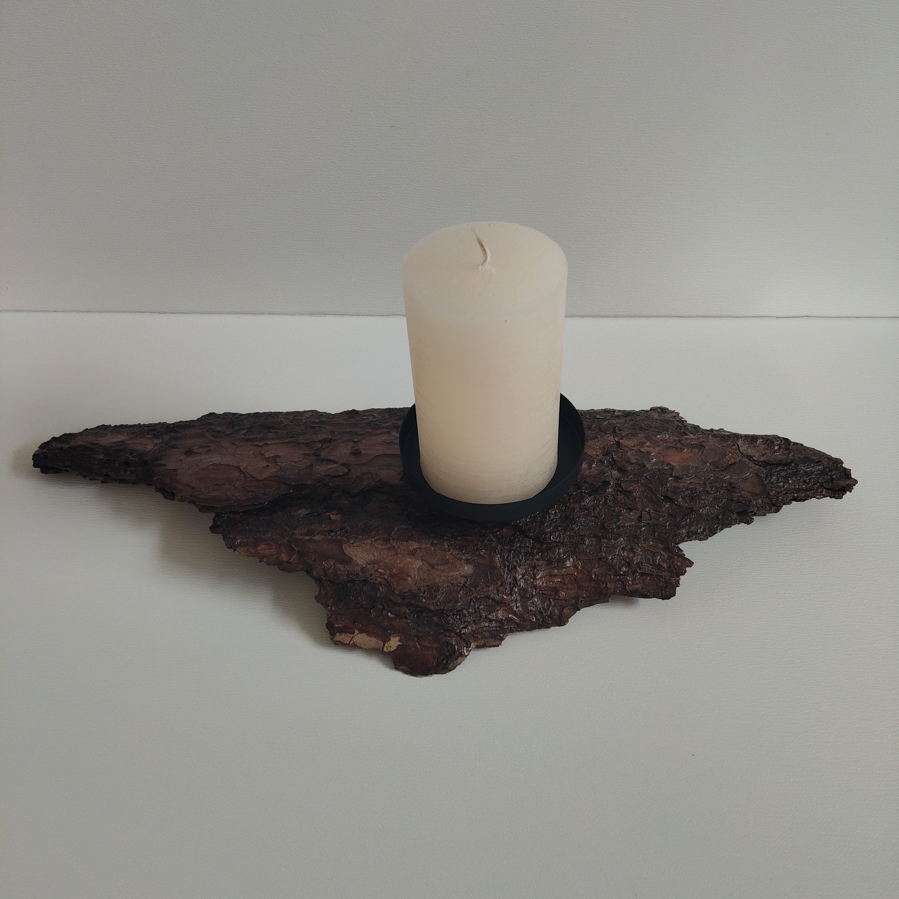 SINGLE PILLAR CANDLE HOLDER | AURA COLLECTION 001
