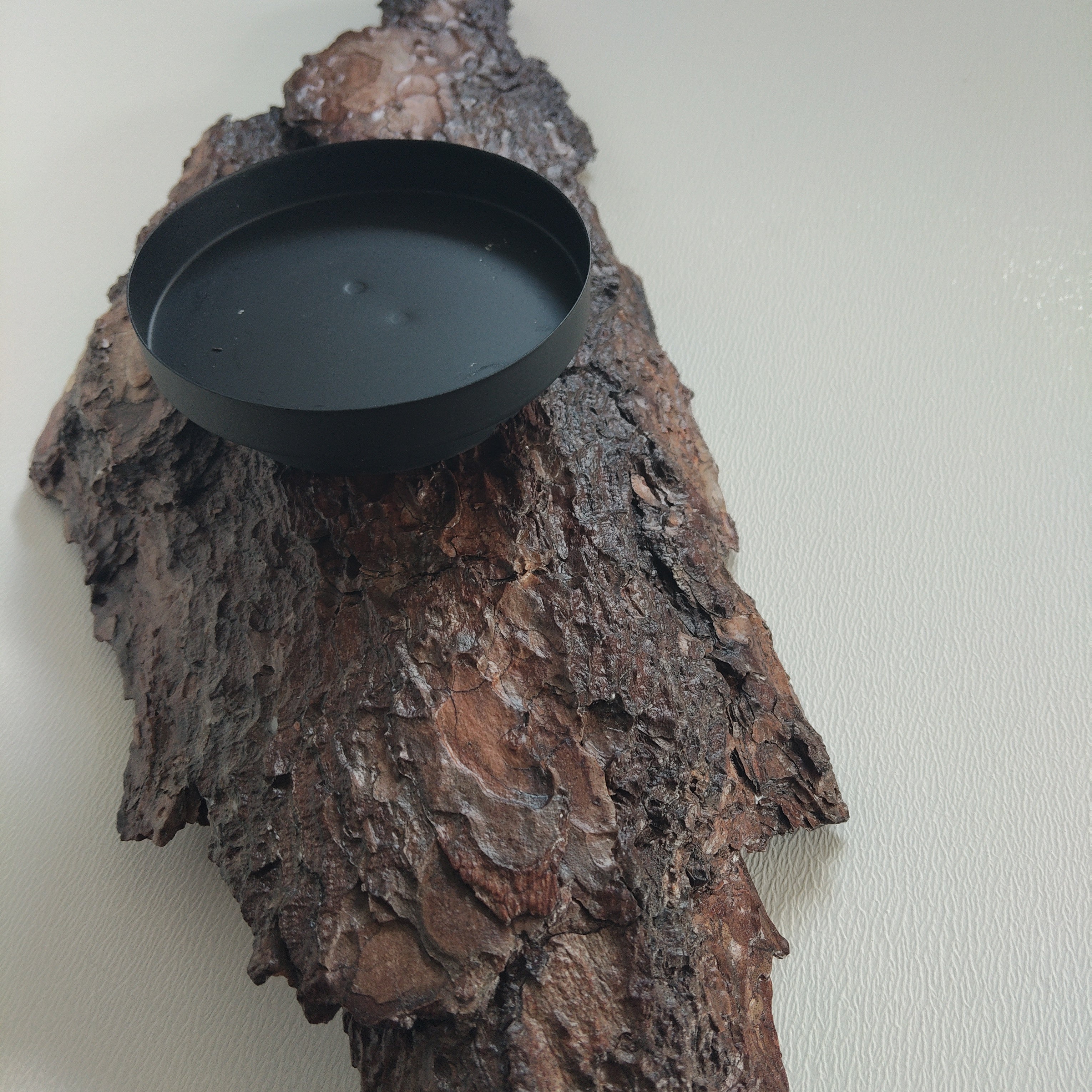 SINGLE PILLAR CANDLE HOLDER | AURA COLLECTION 001