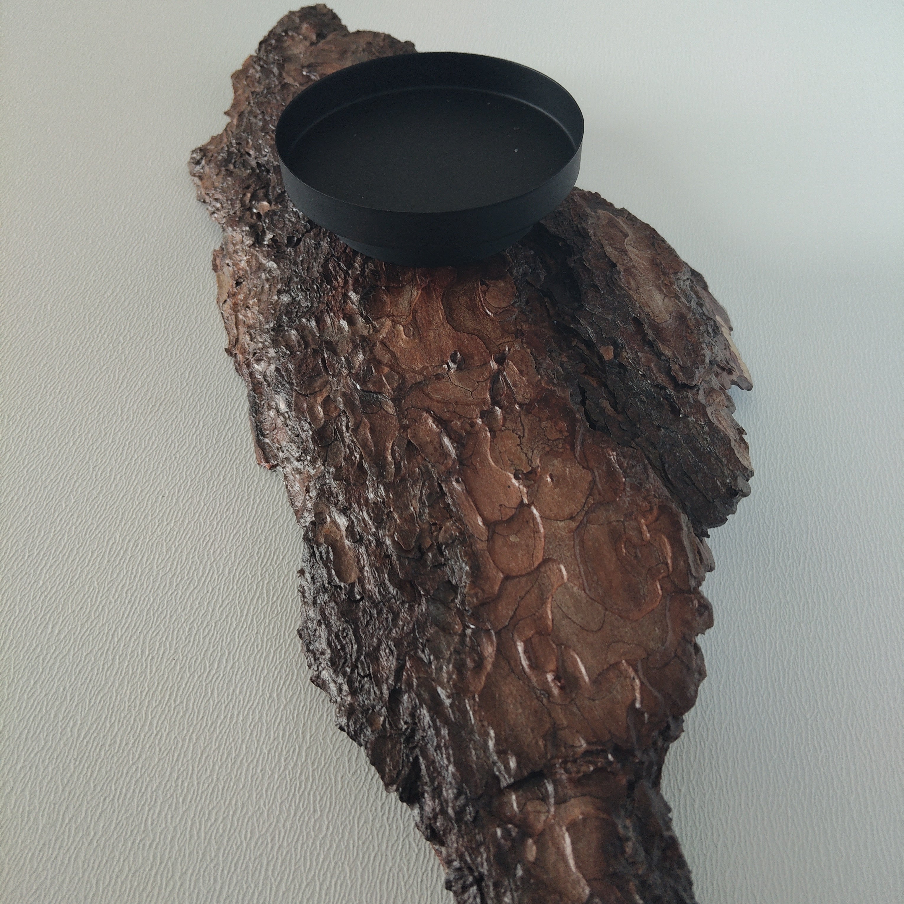 SINGLE PILLAR CANDLE HOLDER | AURA COLLECTION 001