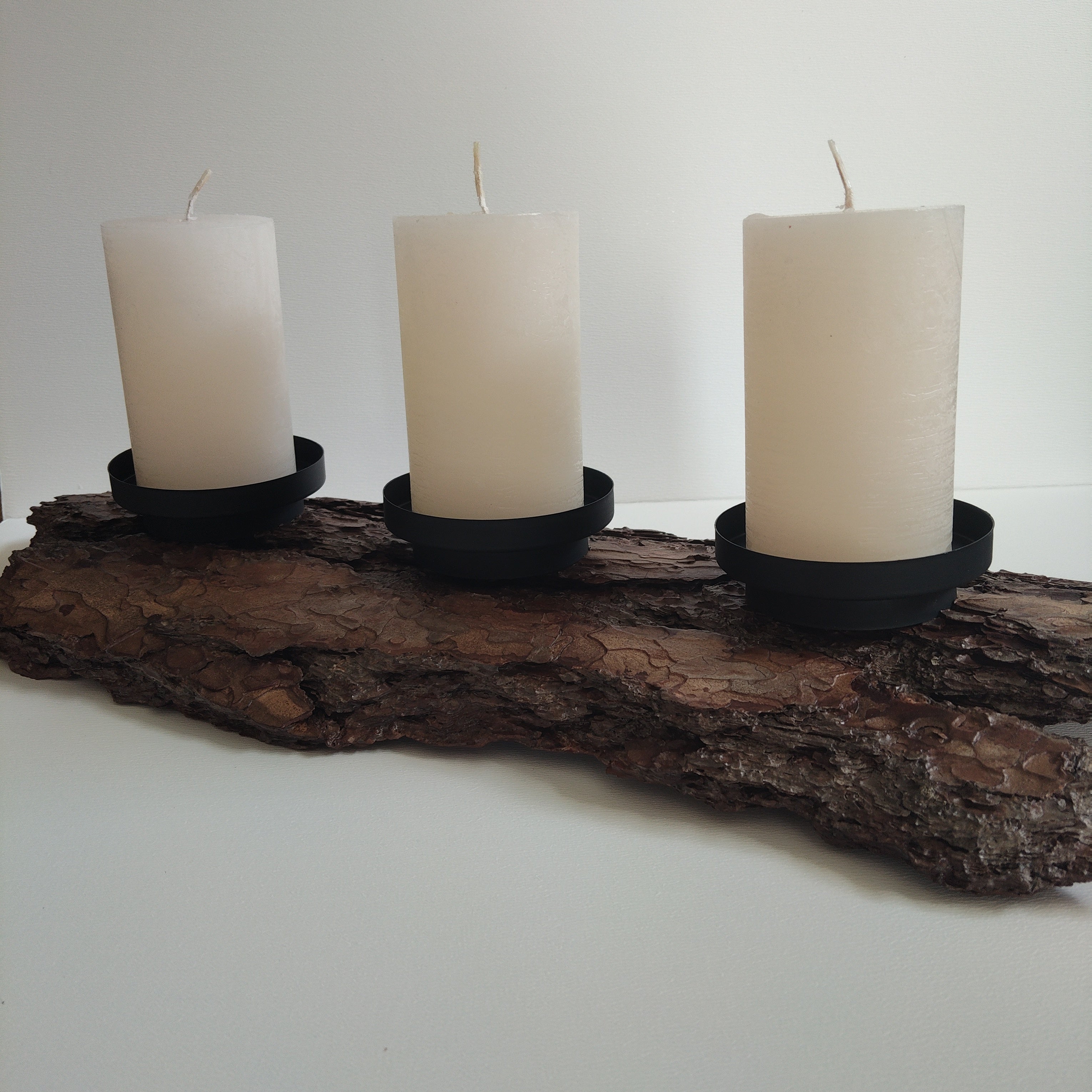 TRIPLE PILLAR CANDLE HOLDER | AURA COLLECTION 002