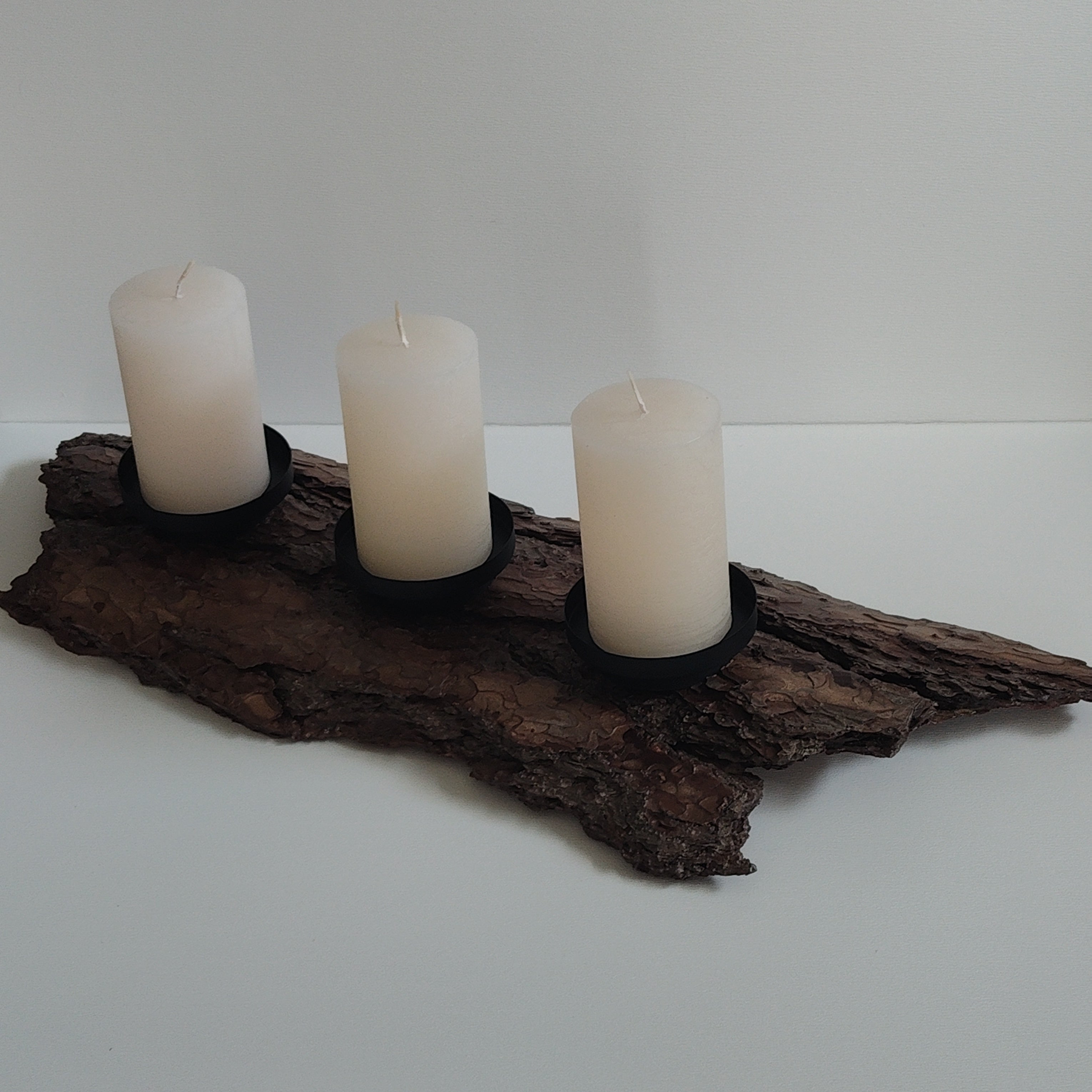 TRIPLE PILLAR CANDLE HOLDER | AURA COLLECTION 002