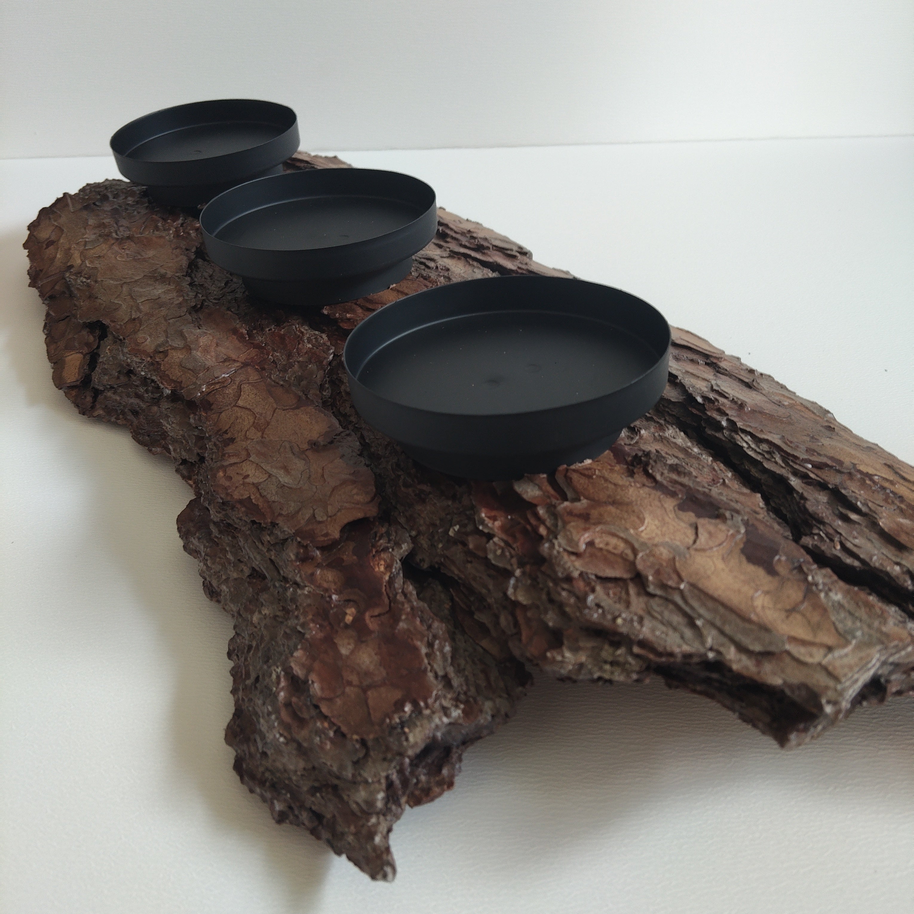 TRIPLE PILLAR CANDLE HOLDER | AURA COLLECTION 002