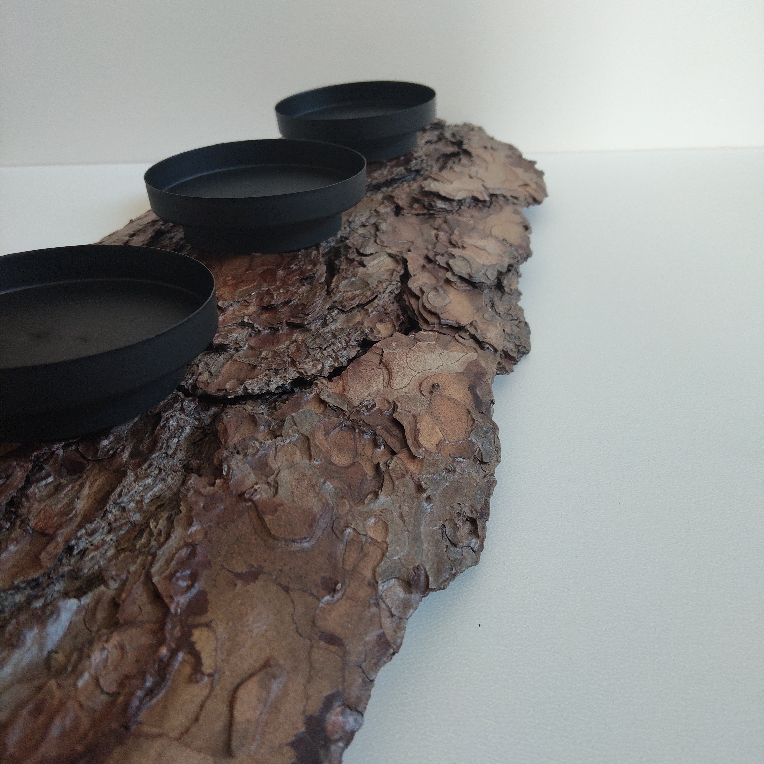TRIPLE PILLAR CANDLE HOLDER | AURA COLLECTION 002