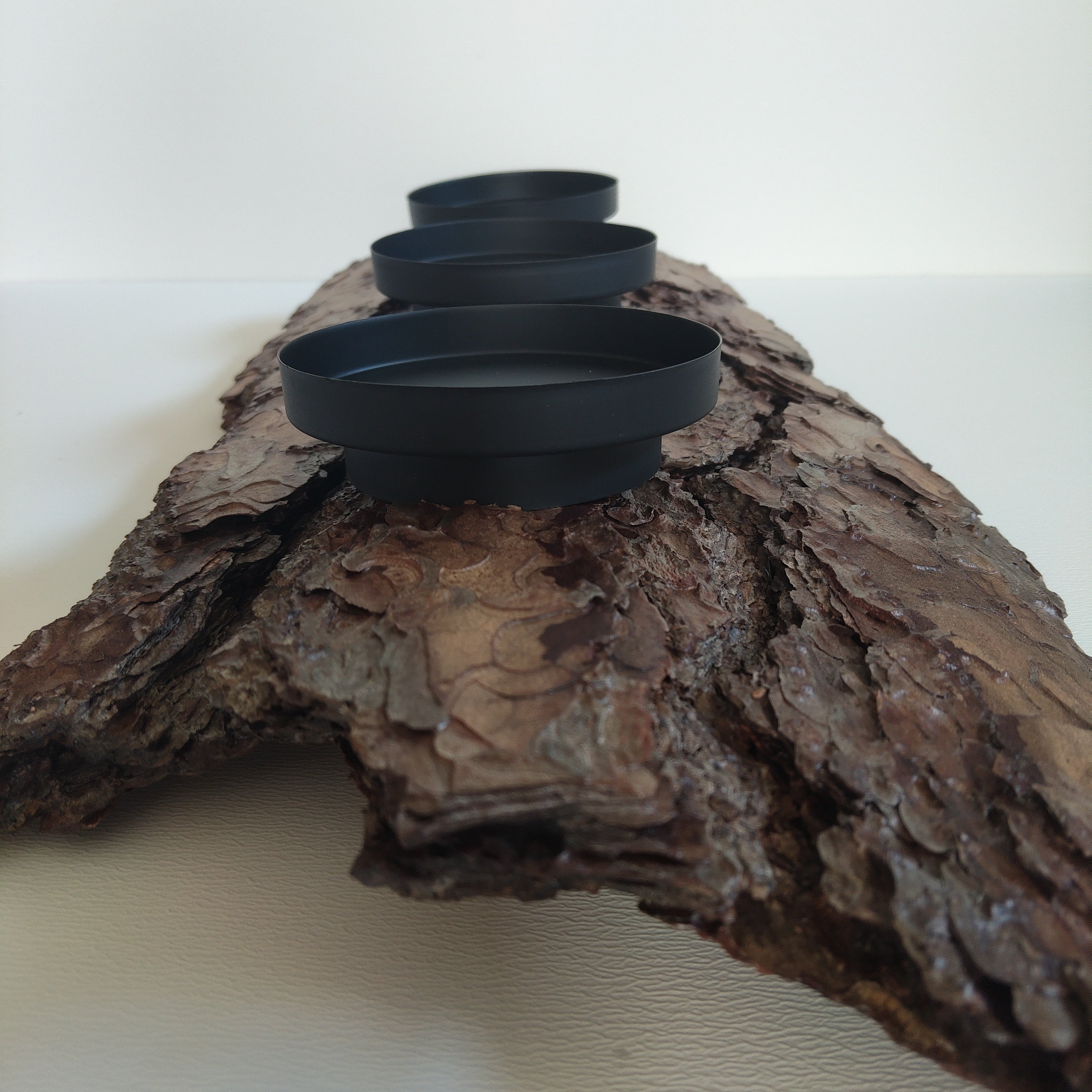 TRIPLE PILLAR CANDLE HOLDER | AURA COLLECTION 002